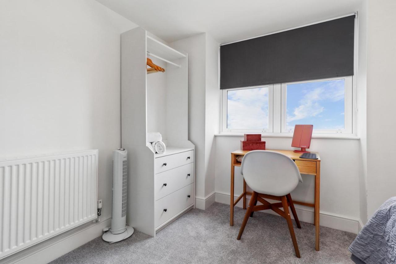 Skyview Eastbourne 24 Apartamento Exterior foto